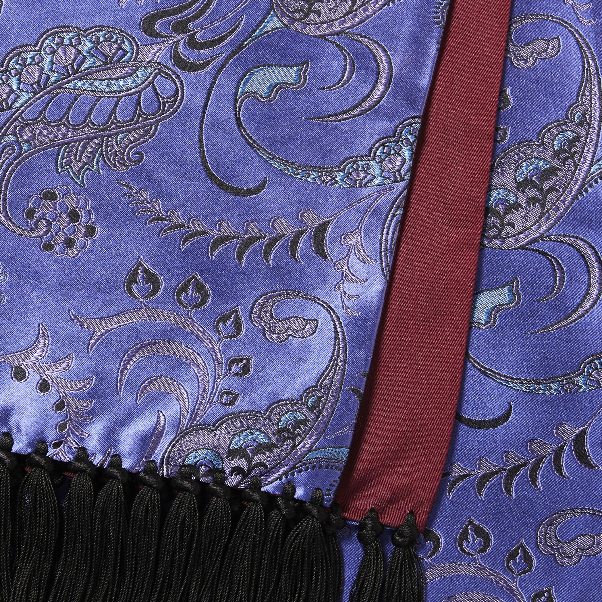 シルクマフラー