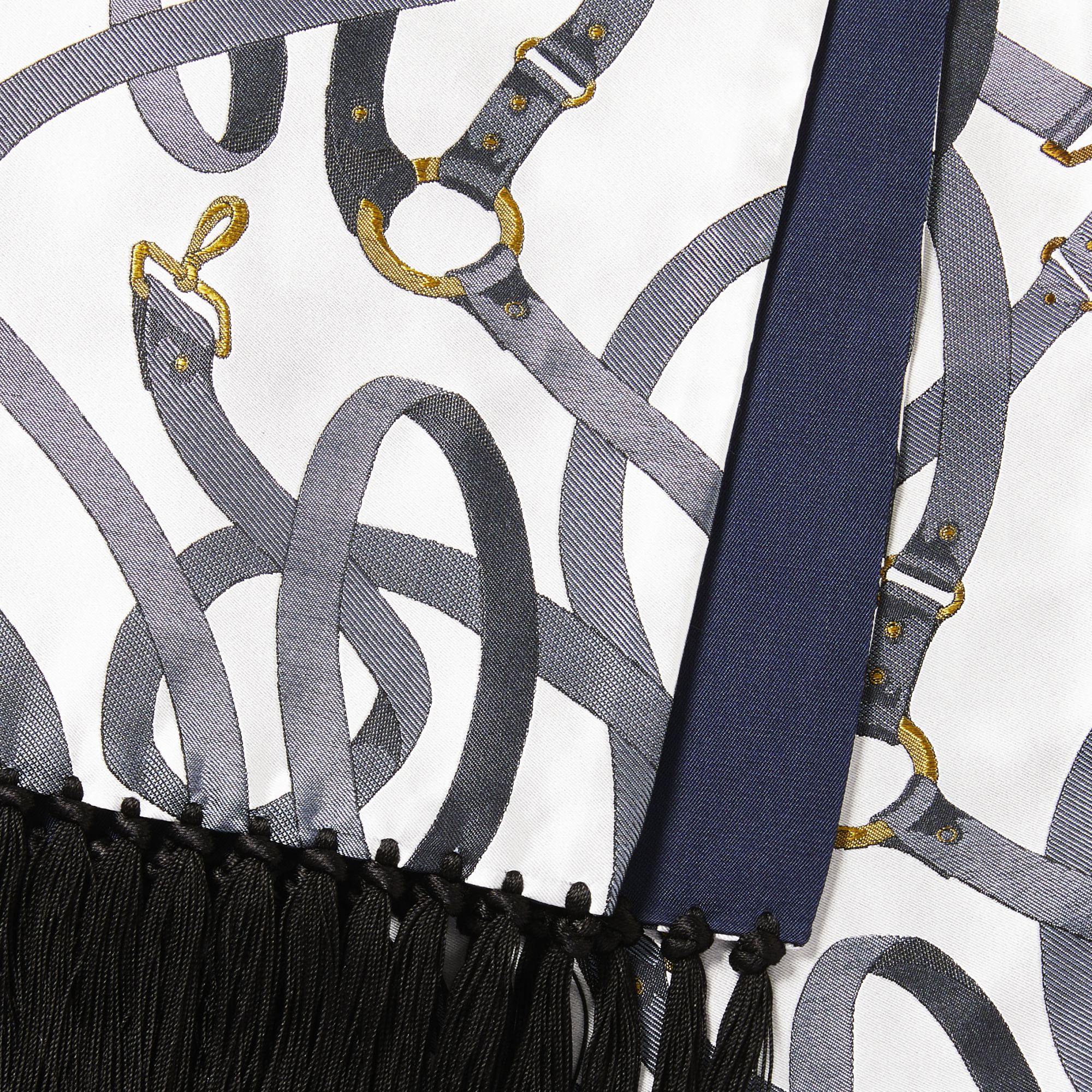 シルクマフラー