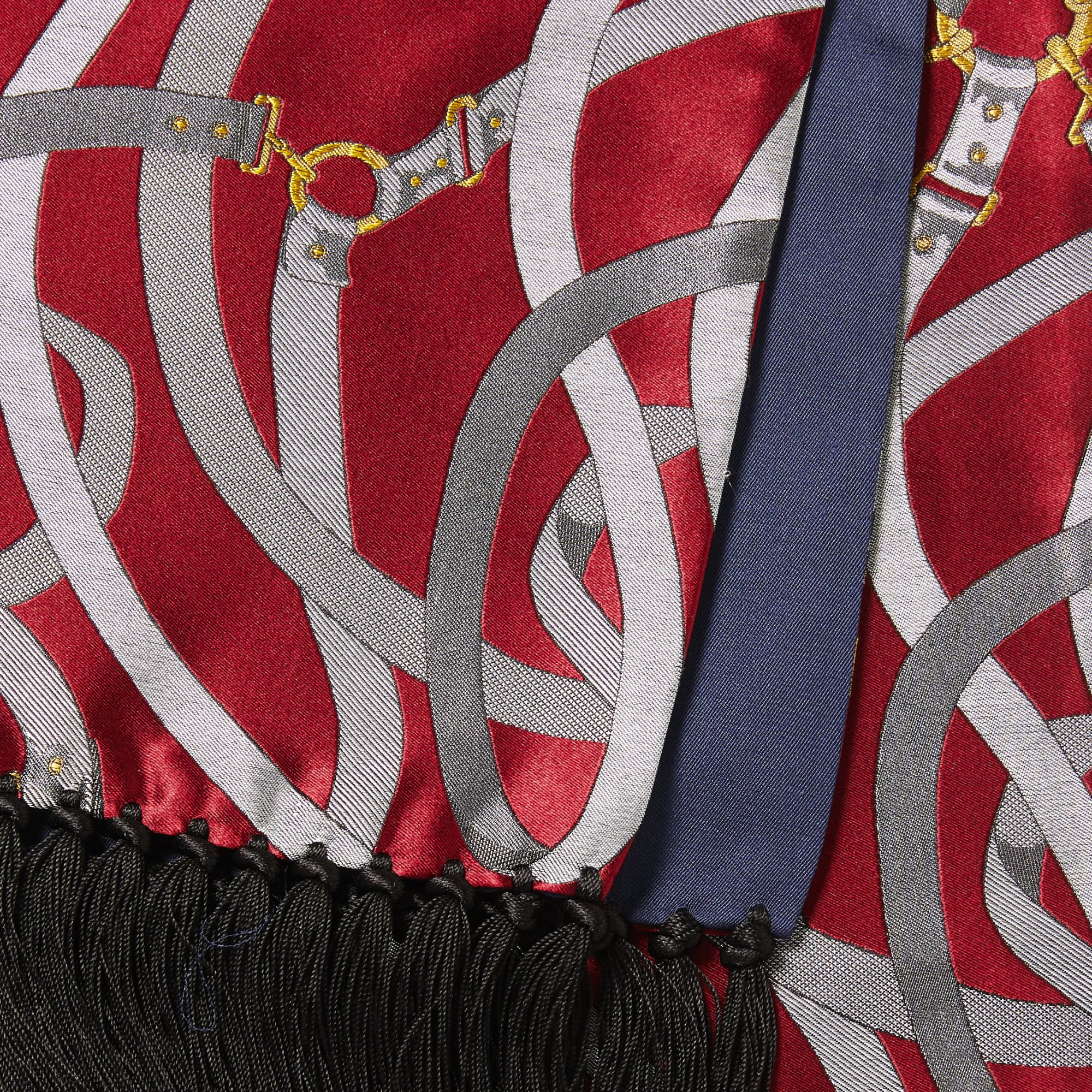 シルクマフラー