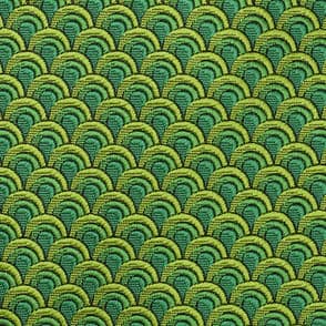 ライムグリーン