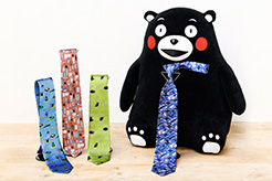 くまモンコラボのネクタイ